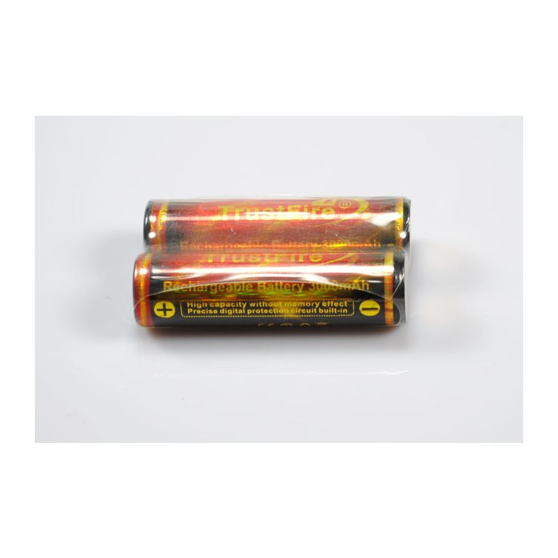 TrustFire 18650 Protected 3000mAh Li-ion Rechargeable Battery High Capacity Safe Power Source for Gadgets