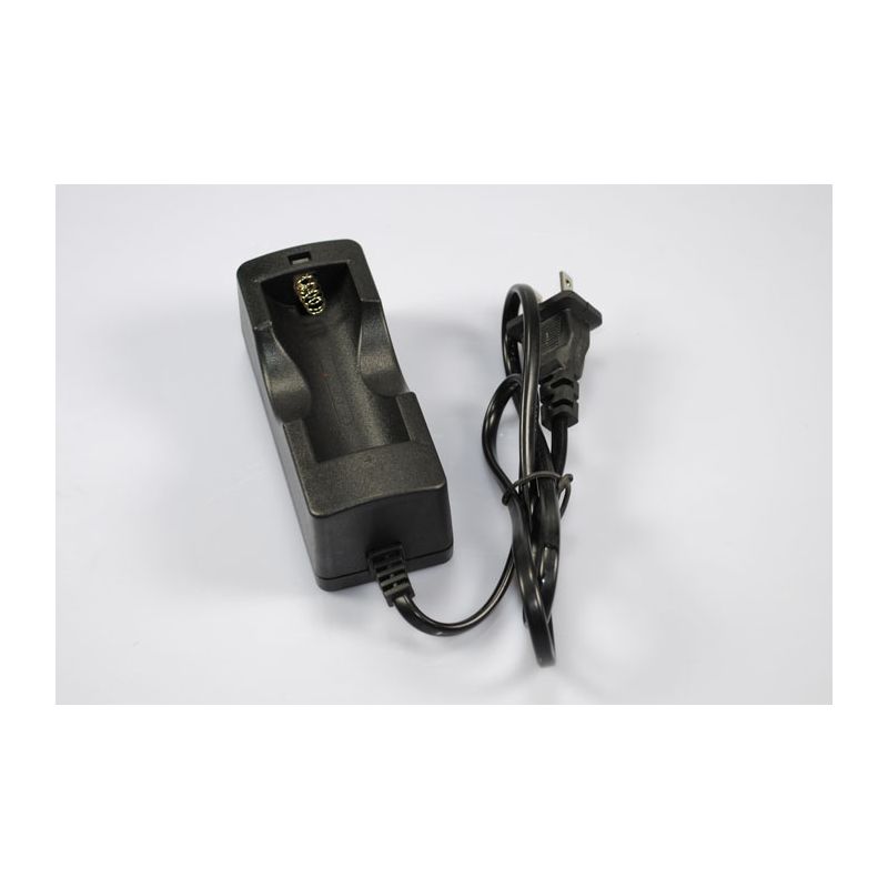 Efficient Single 26650 Li-Ion Rechargeable UltraFire Charger Compact Travel Solution for Flashlights Vaping