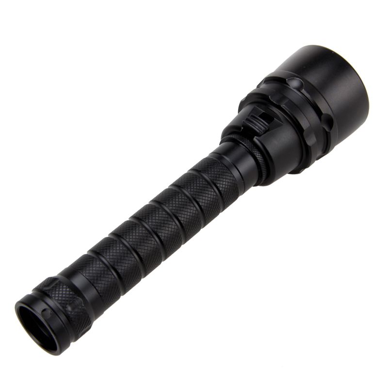 100M Waterproof 8000LM L2 LED Lantern Diving Flashlight Durable Torch with Magnetic Control for Nighttime Exploration