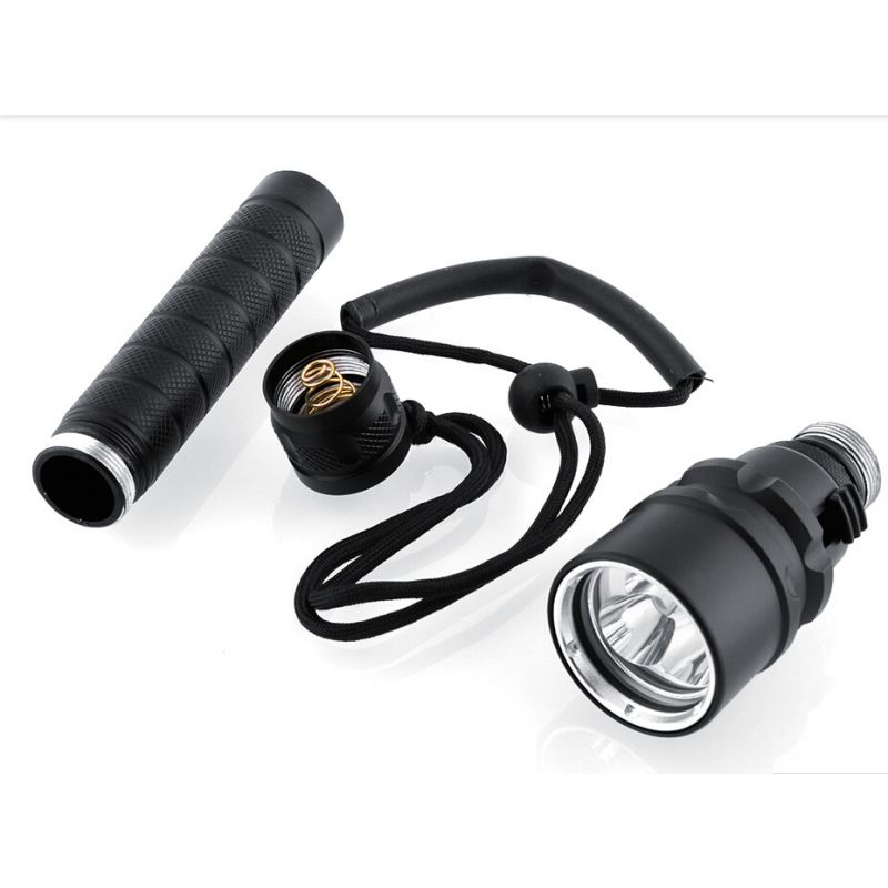Illuminate Adventures SK68 Q5 LED Portable Mini ZOOM Flashlight 6000 Lumens Durable Waterproof Camping Light