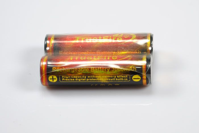TrustFire 18650 Protected 3000mAh Li-ion Rechargeable Battery High Capacity Safe Power Source for Gadgets