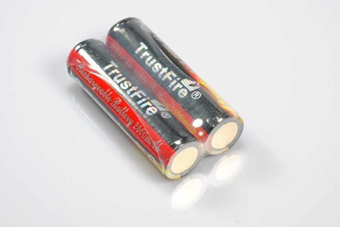TrustFire 18650 2400mAh Li-ion Rechargeable Battery Long-lasting Safe Power for Flashlights and Gaming
