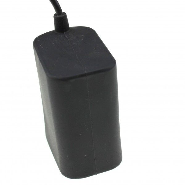 Durable 8.4V 8000mAh Waterproof Bike Headlight Battery Long-lasting Illumination for Cycling Adventures