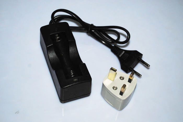 Single 18650 Rechargeable UltraFire Charger Safe Efficient Compact Lightweight Battery Charger Tech Enthusiasts