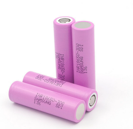 30Q 3.7V 3000mAh 18650 Rechargeable Battery (4 Pack)